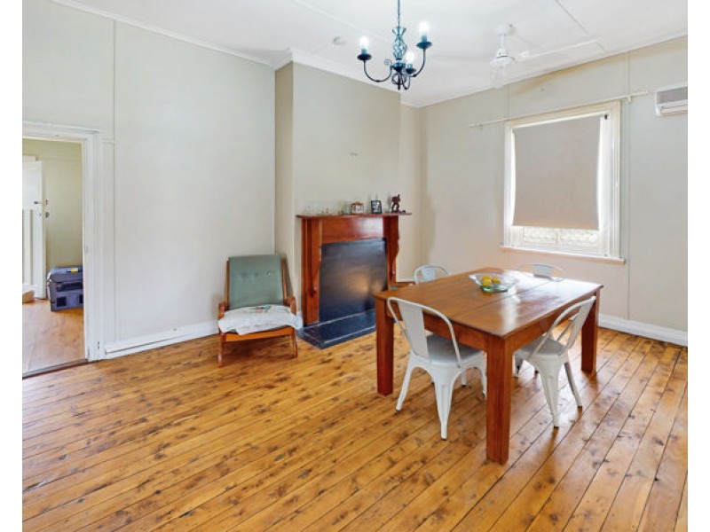 46 Regent Street, Junee NSW 2663