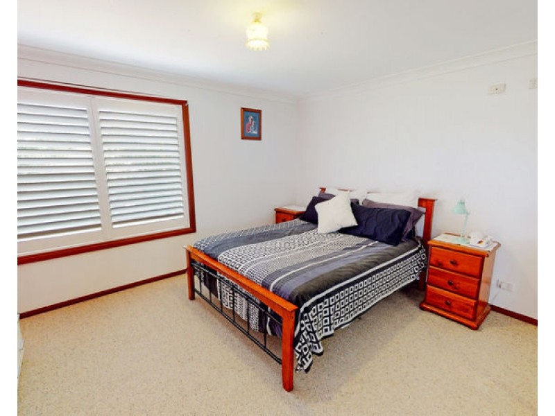 102 Park Lane, Junee NSW 2663