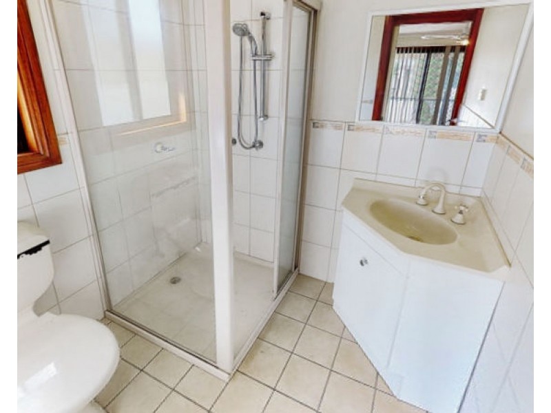 70 Commins Street, Junee NSW 2663