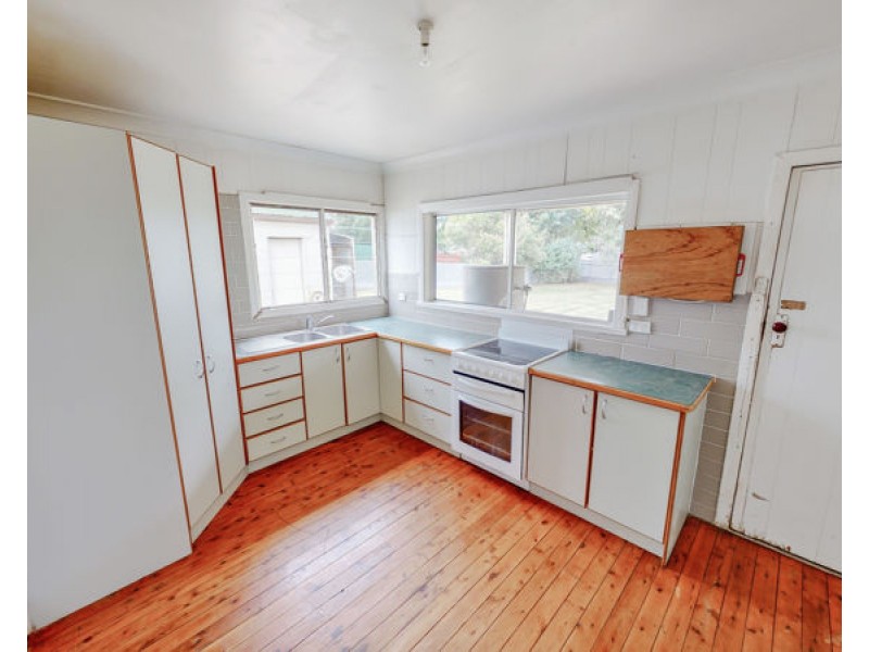 6 Prince Street, Junee NSW 2663