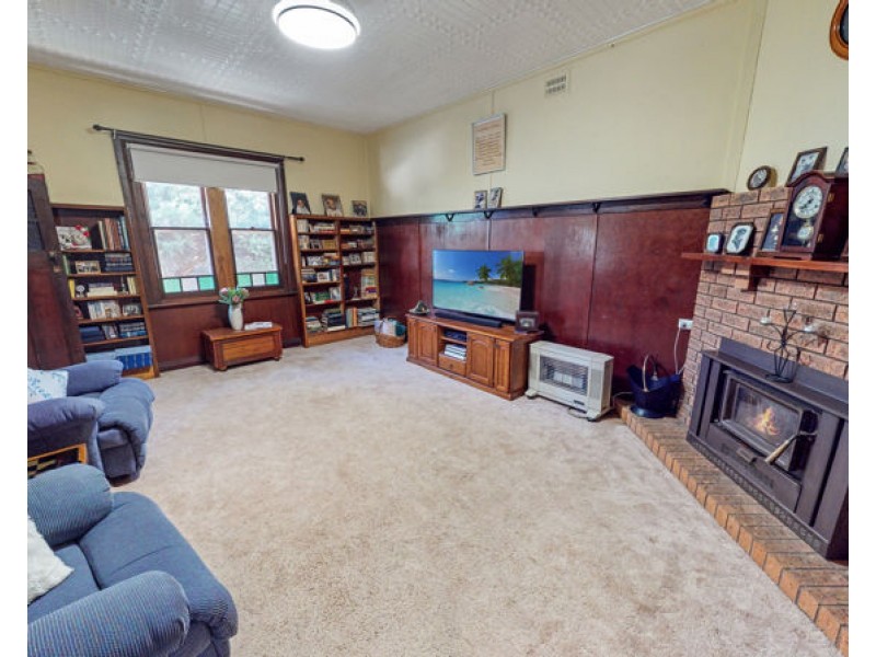 42 Marquis Street, Junee NSW 2663