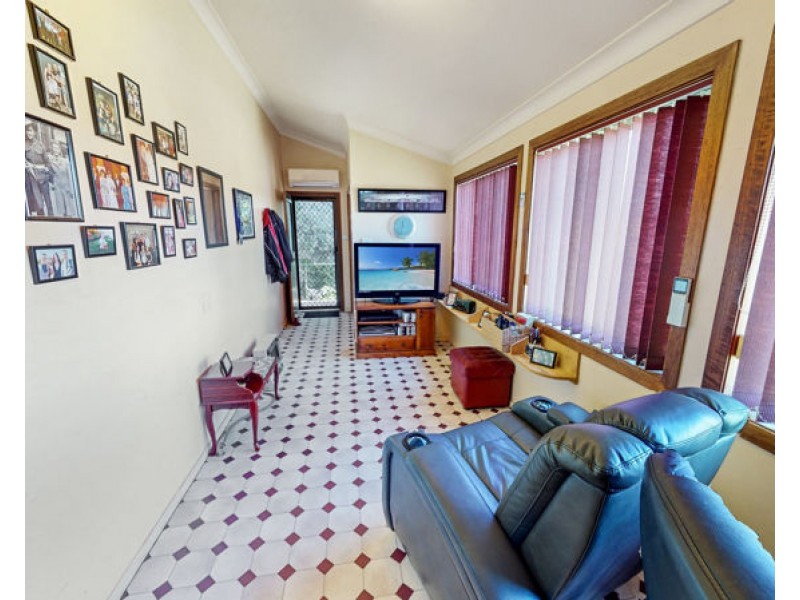 42 Marquis Street, Junee NSW 2663