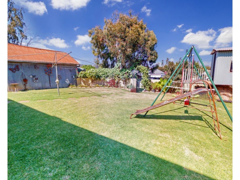 42 Marquis Street, Junee NSW 2663
