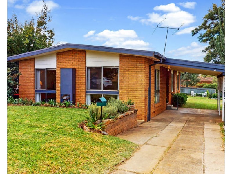 51 Percy Street, Junee NSW 2663