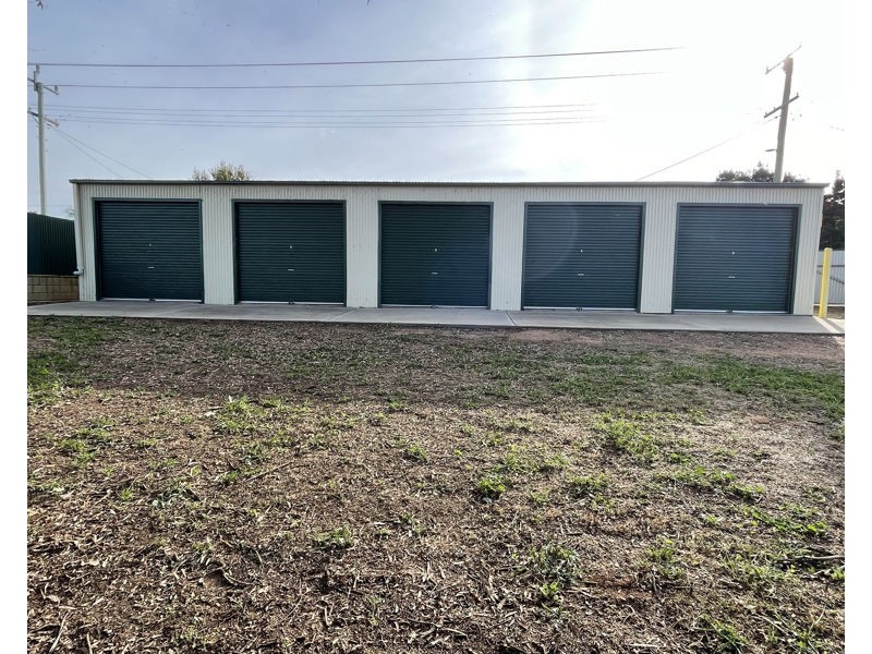 4 Harold St, Junee NSW 2663