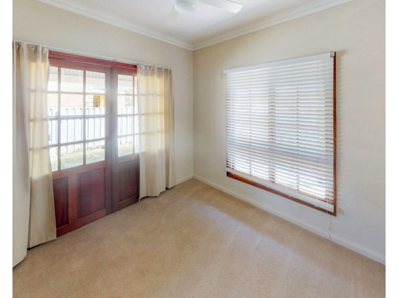 17 Fitzroy Street, Junee NSW 2663