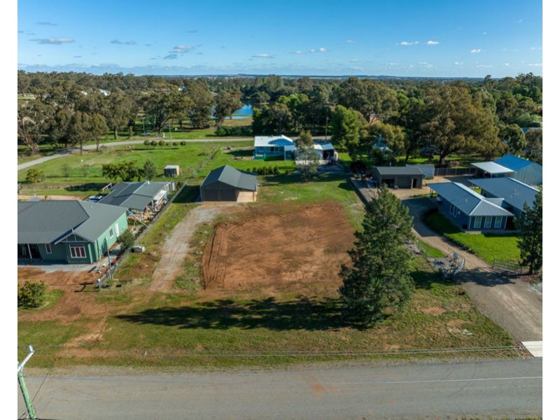 6 – 8 Mirrool Street South, Coolamon NSW 2701