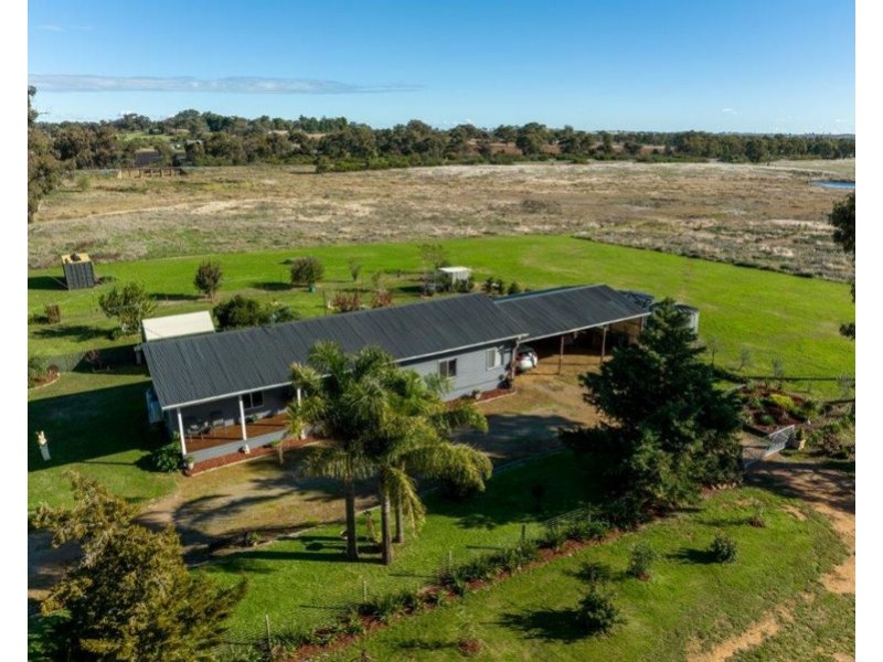 248 Foxs Lane, Marrar NSW 2652