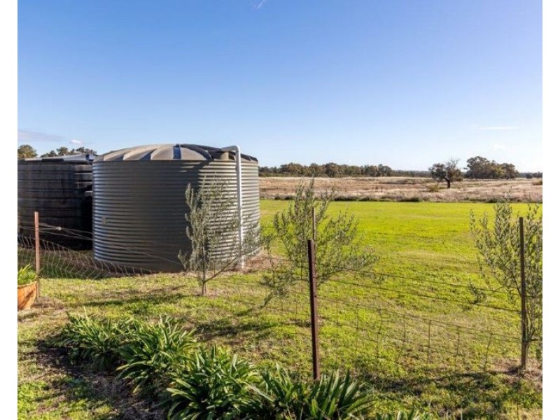 248 Foxs Lane, Marrar NSW 2652