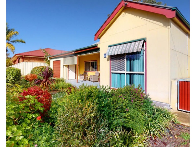 14 Gloucester Street, Junee NSW 2663