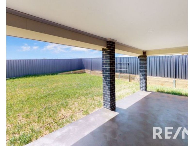 3 Cuttle Court, Junee NSW 2663