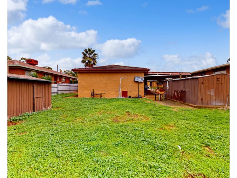 5 James Street, Junee NSW 2663