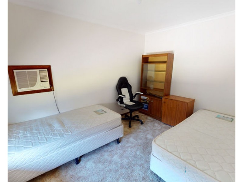 11 Cedric Street, Junee NSW 2663