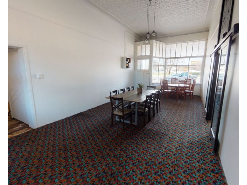 Shop 3/17-21 Seignior Street, Junee NSW 2663