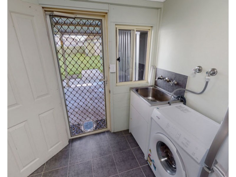 10 Kemp Street, Junee NSW 2663