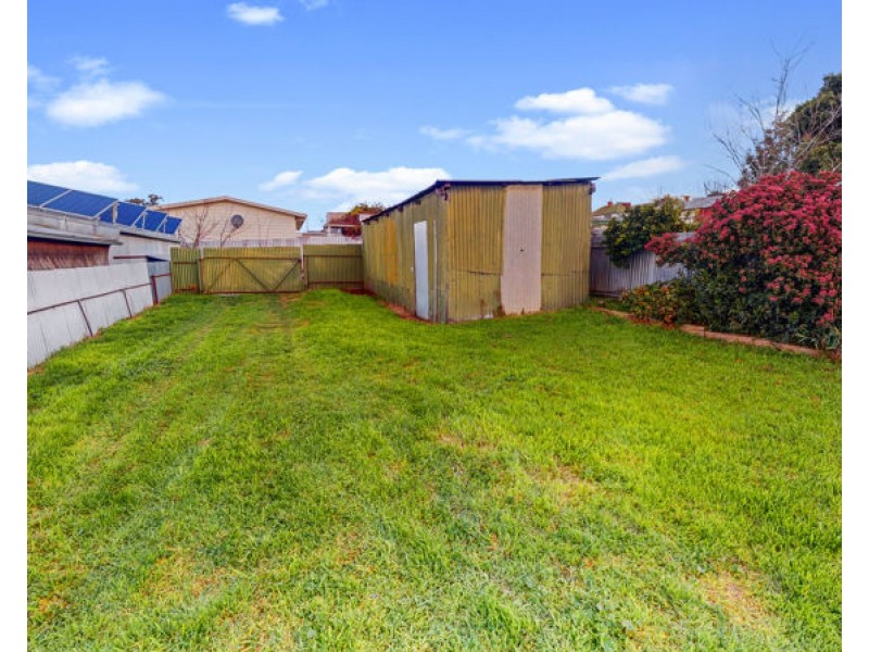 10 Kemp Street, Junee NSW 2663