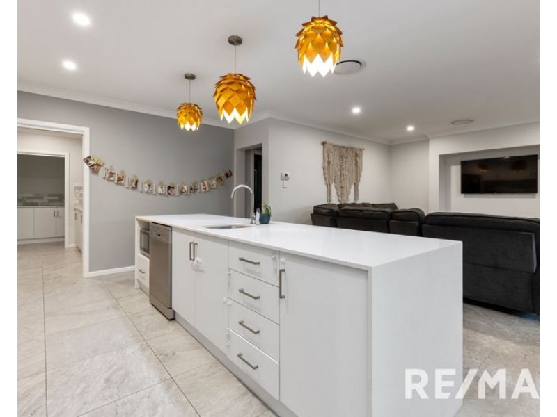 4 Walster Street, Junee NSW 2663