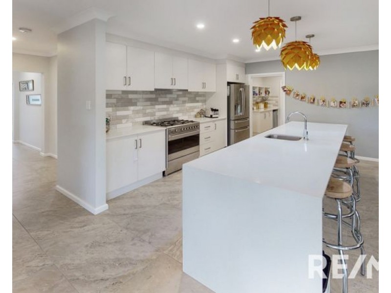 4 Walster Street, Junee NSW 2663