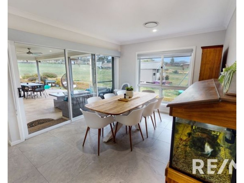 4 Walster Street, Junee NSW 2663