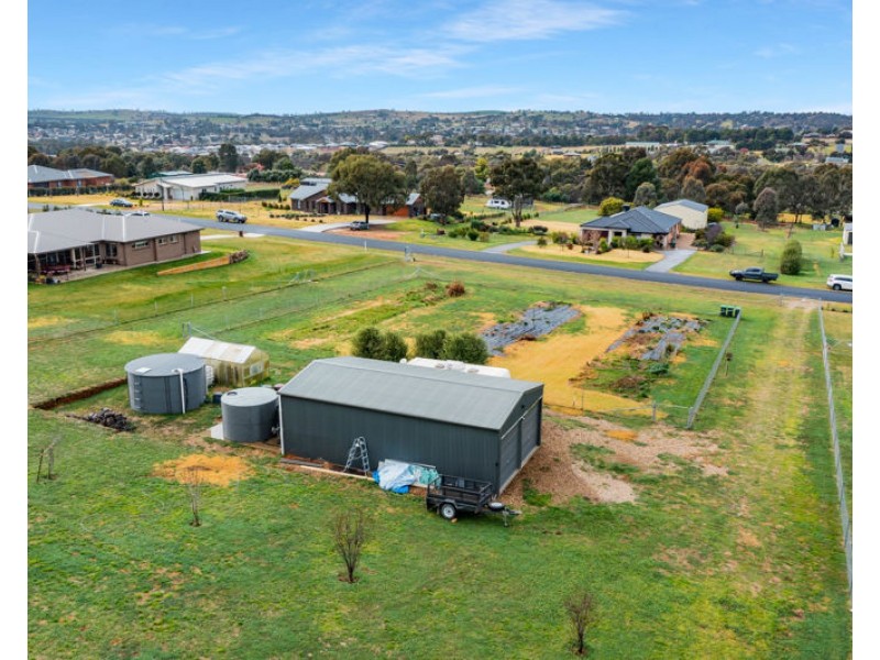 6 Walster Street, Junee NSW 2663