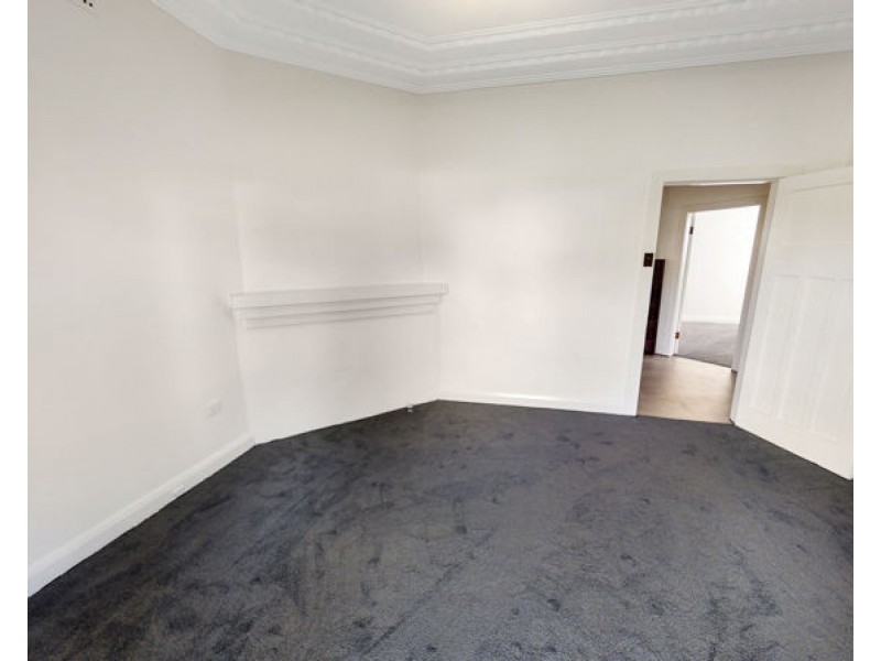 27 Bolton Street, Junee NSW 2663