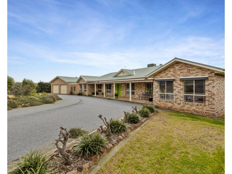 93 Wardle Street, Junee NSW 2663