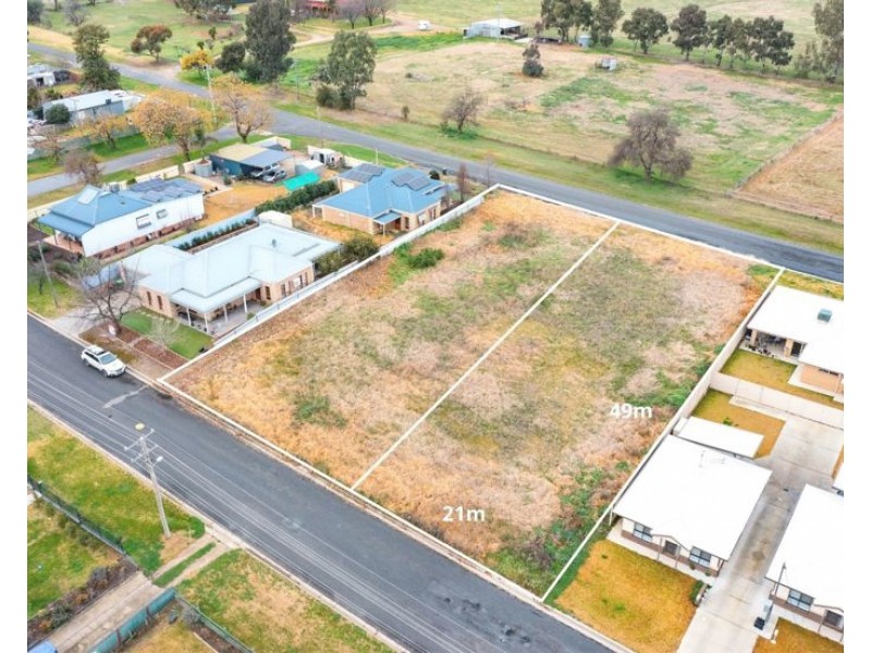 13 Fitzroy Street, Junee NSW 2663