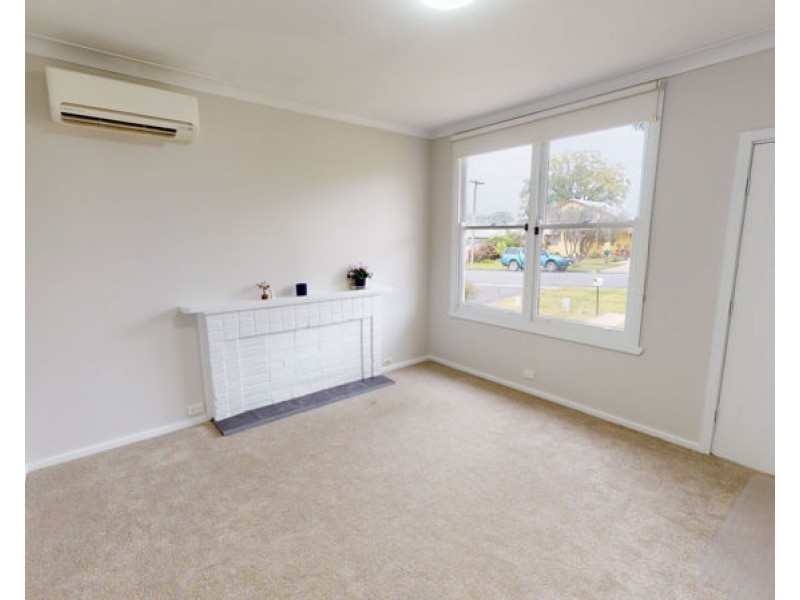 7 Lillian Street, Junee NSW 2663