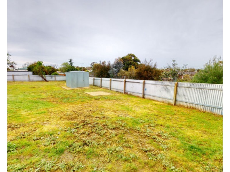 7 Lillian Street, Junee NSW 2663