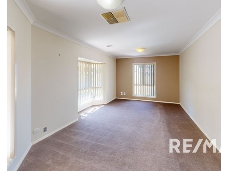 11 Adams Street., Junee NSW 2663