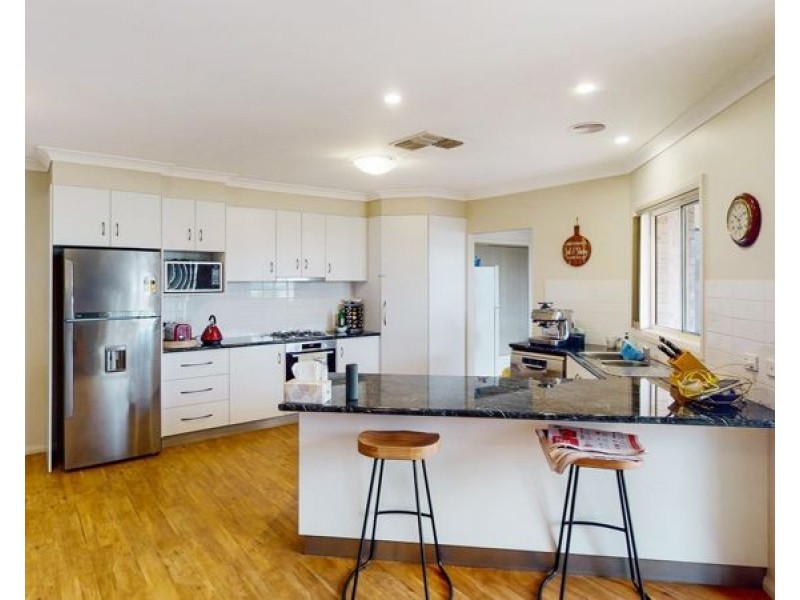 11 Adams Street., Junee NSW 2663