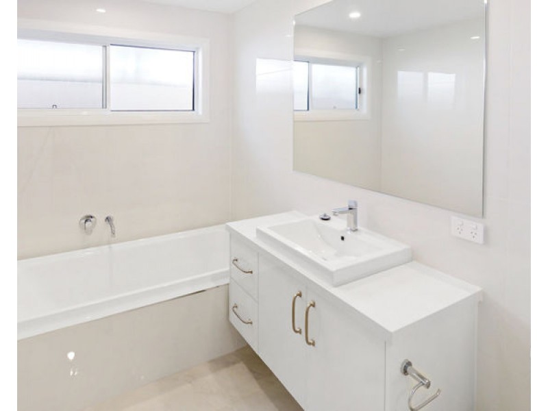 2/37 Waratah Street, Junee NSW 2663