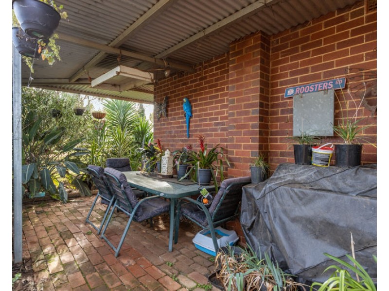 69 Merv Turners Road, Junee NSW 2663