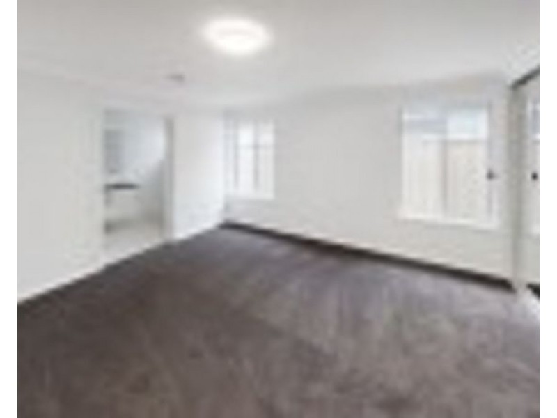 4/37 Waratah Drive, Junee NSW 2663