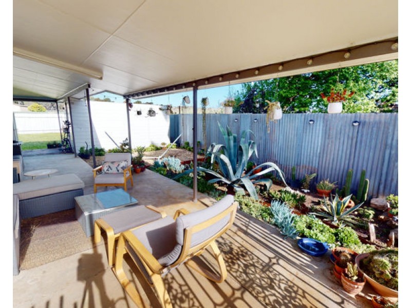 20 Castle Street, Junee NSW 2663