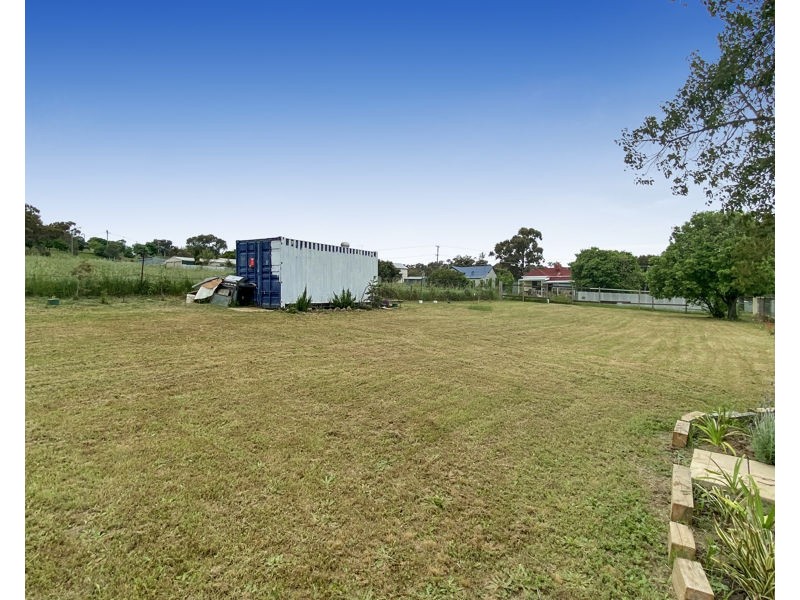1 Ball Street, Junee NSW 2663