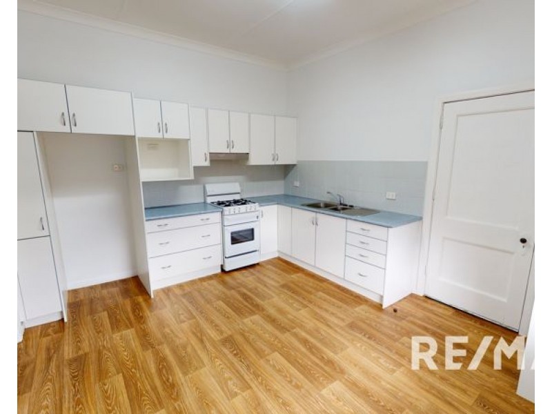 5 William Street, Junee NSW 2663