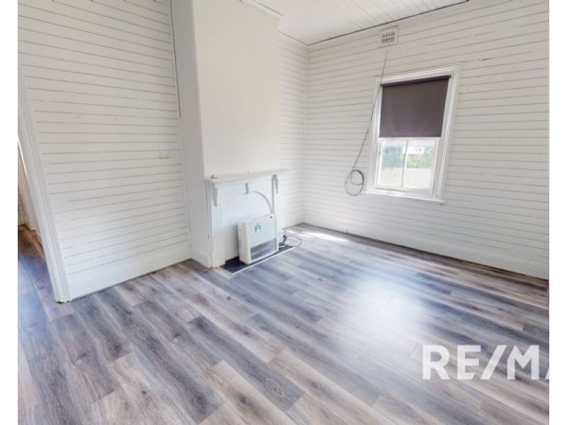 26 Denison Street, Junee NSW 2663