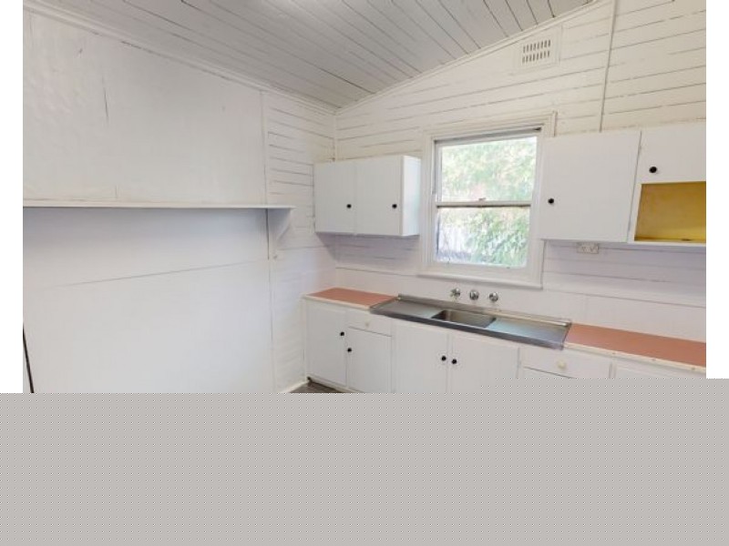 26 Denison Street, Junee NSW 2663