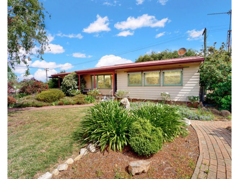 1 William Street, Old Junee NSW 2652