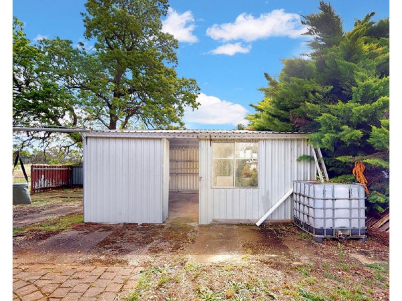 1 William Street, Old Junee NSW 2652