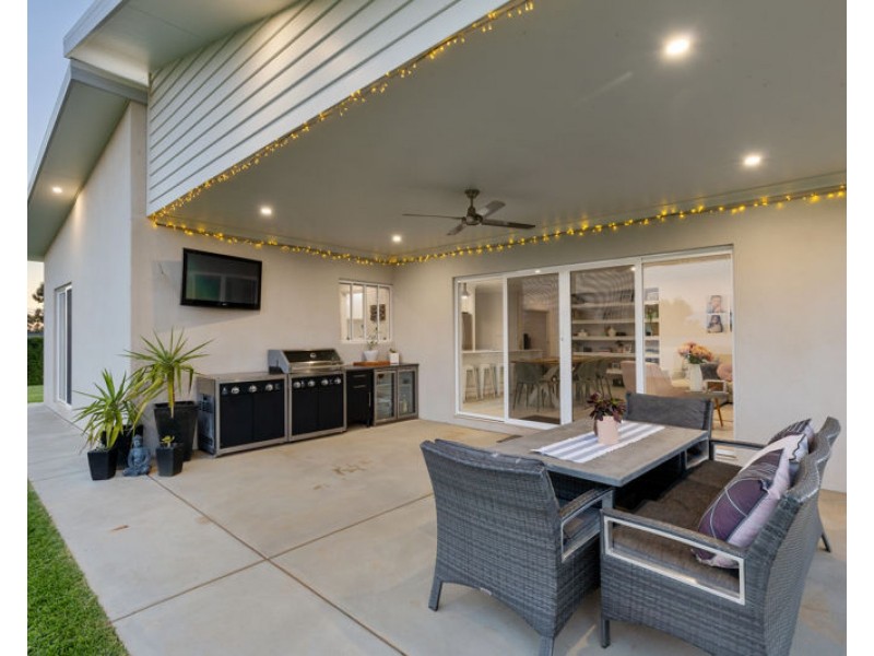 9 Walster Street, Junee NSW 2663