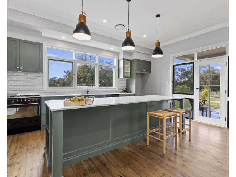 2-4 Mirrool Street, Coolamon NSW 2701