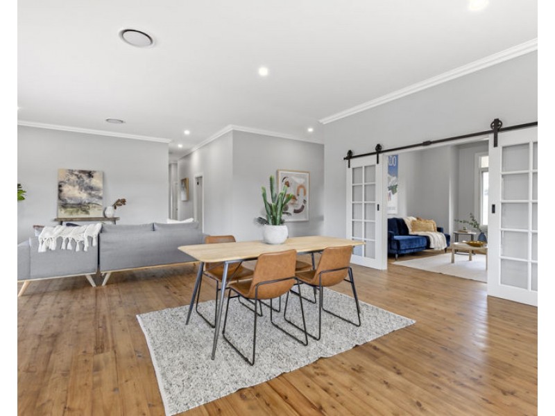 2-4 Mirrool Street, Coolamon NSW 2701