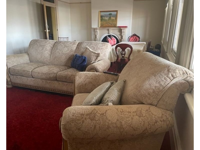 Room 3 The Loftus, Junee NSW 2663