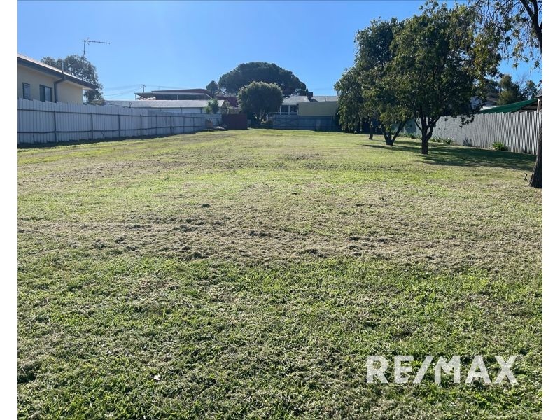 33 Marquis Street, Junee NSW 2663