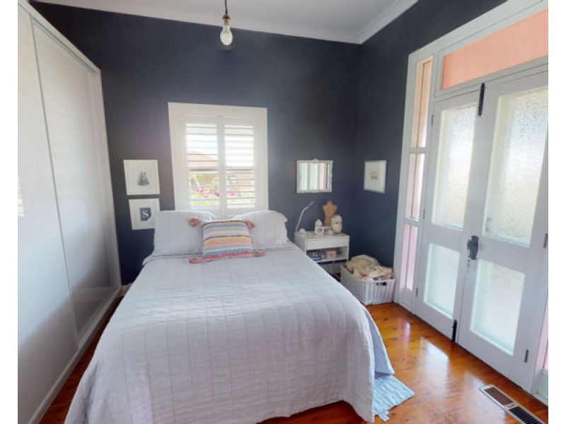 54 Commins Street, Junee NSW 2663