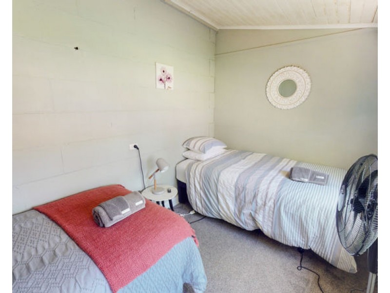 16 Stewart Street, Junee NSW 2663