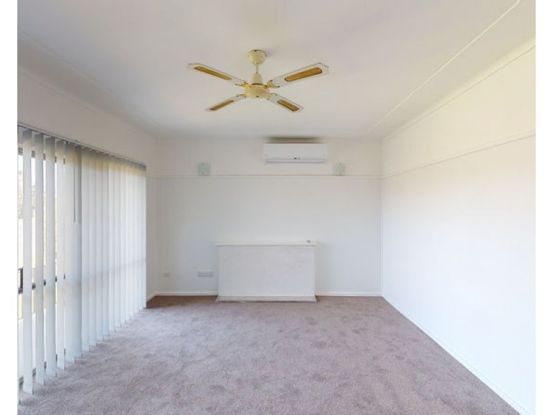 29 French Street, Junee NSW 2663