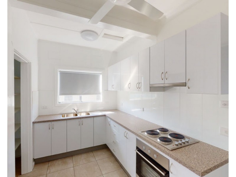 29 French Street, Junee NSW 2663